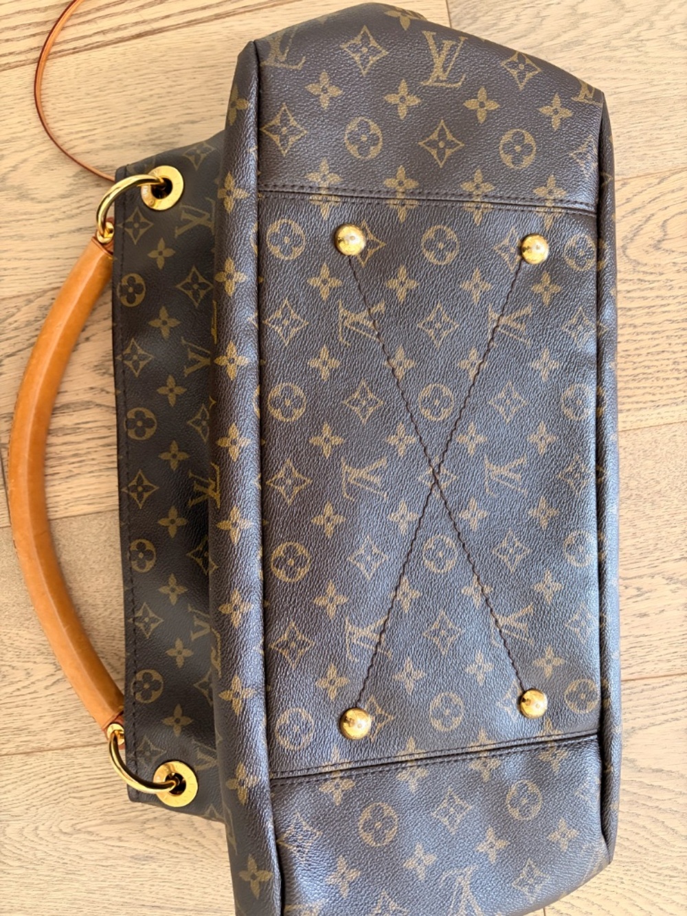 Louis Vuitton Artsy MM Monogram Handbag – Beautiful Pre-Owned Condition 🤎 - Picture 6 of 11